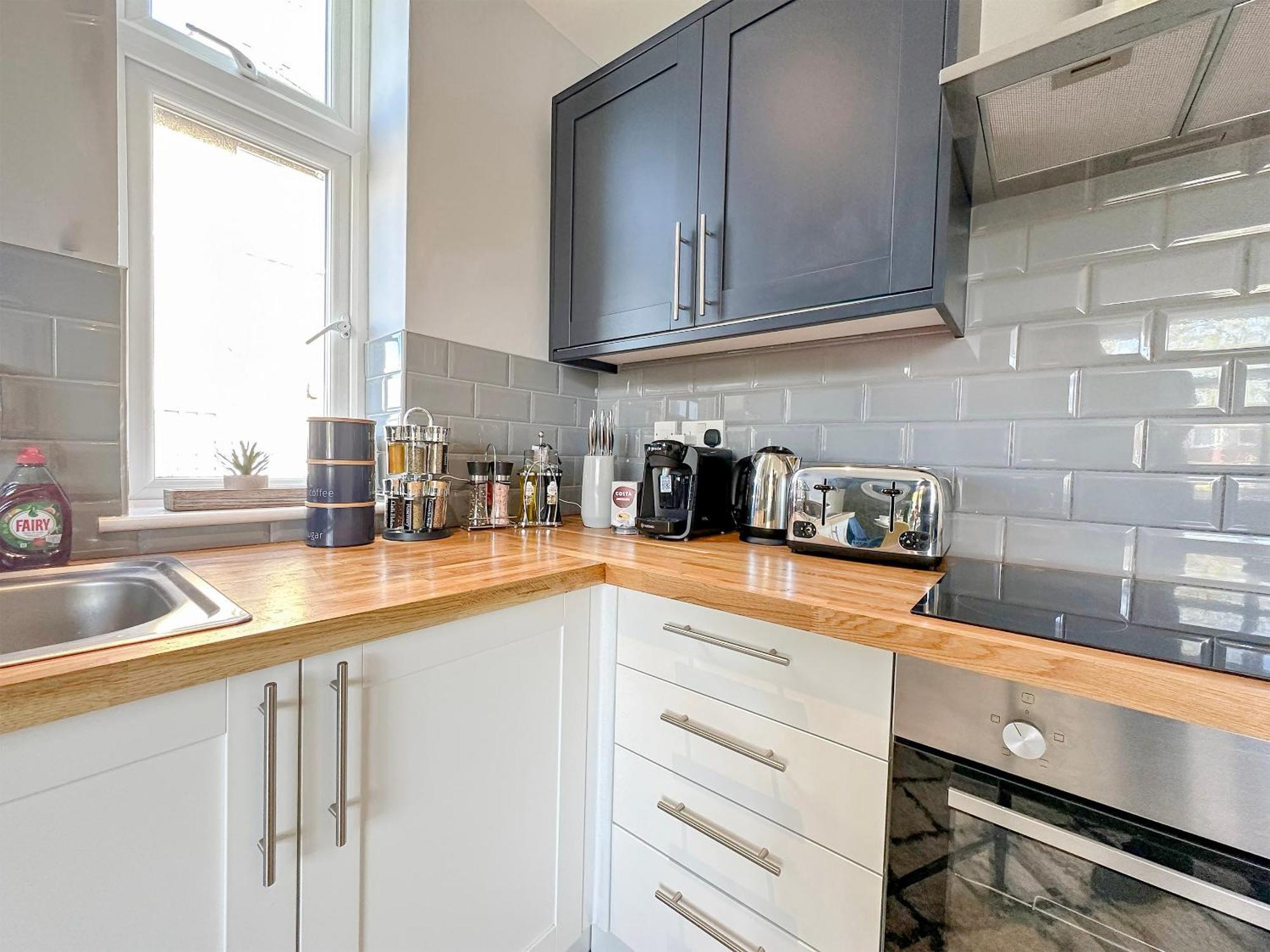 Luxury Boutique Apartments Block Free Street Parking Hounslow Eksteriør billede