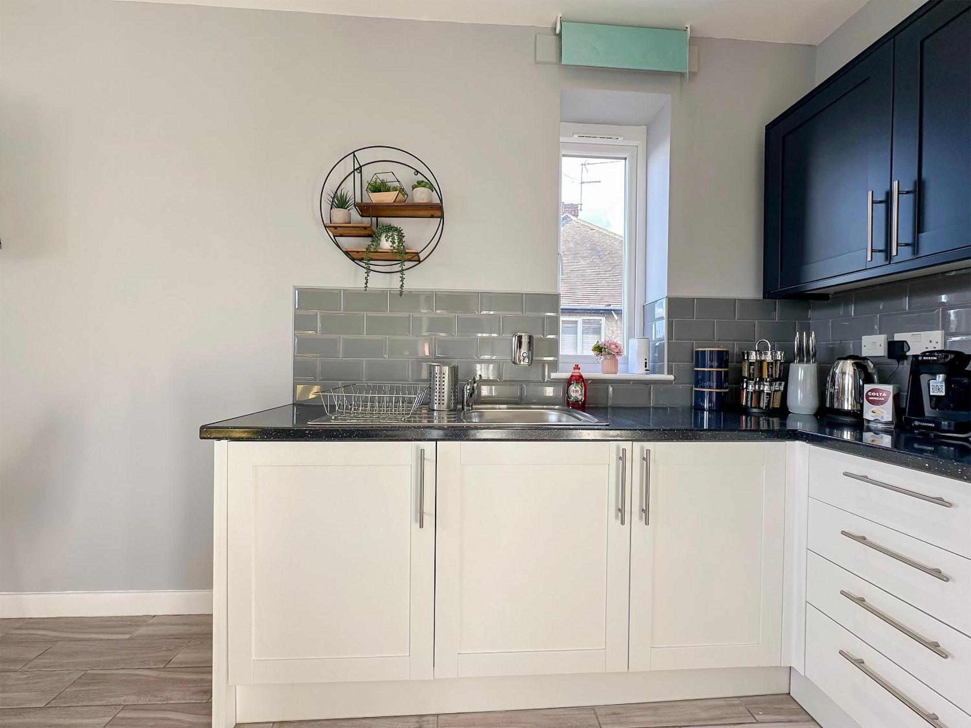 Luxury Boutique Apartments Block Free Street Parking Hounslow Eksteriør billede
