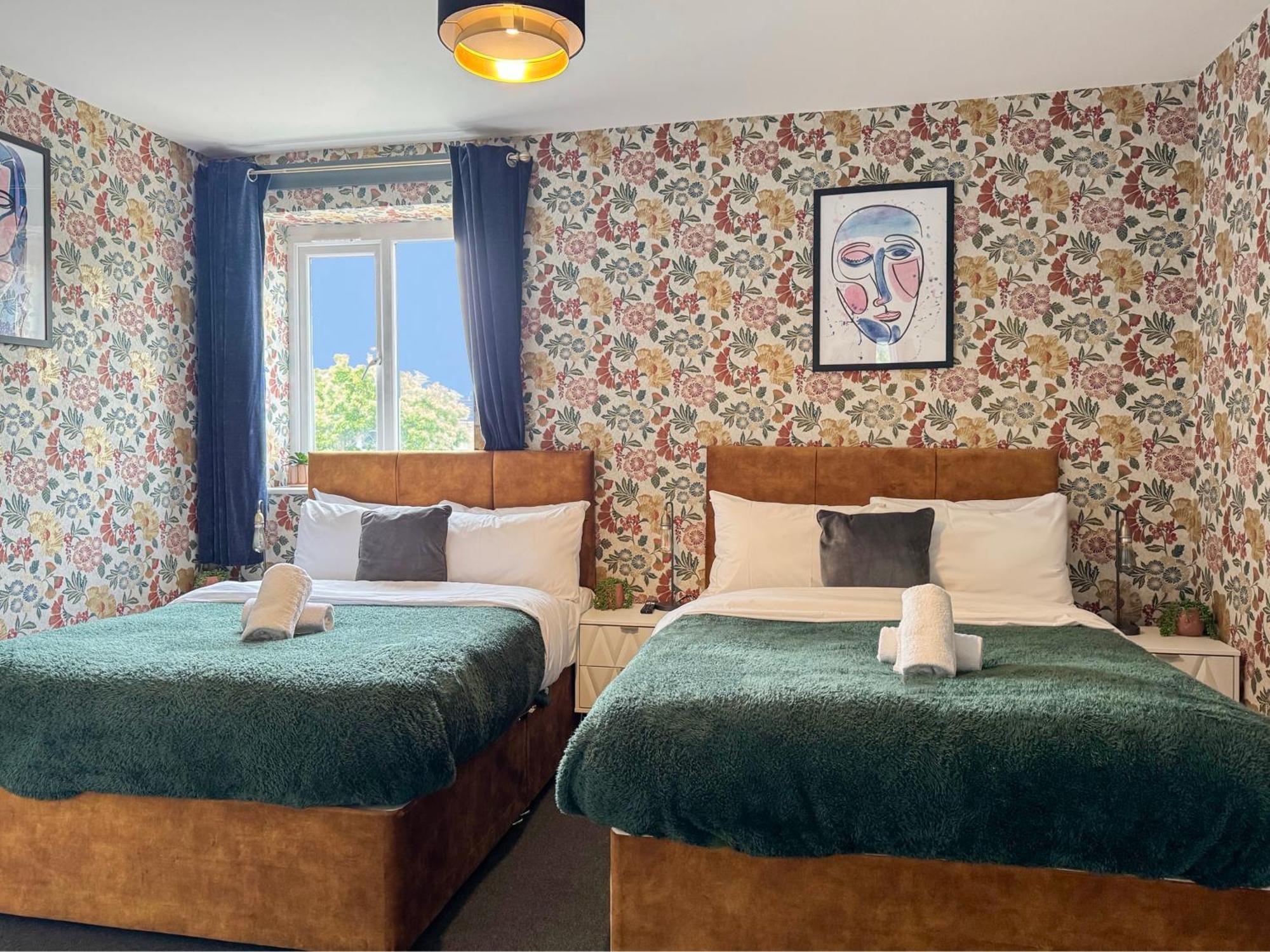 Luxury Boutique Apartments Block Free Street Parking Hounslow Eksteriør billede